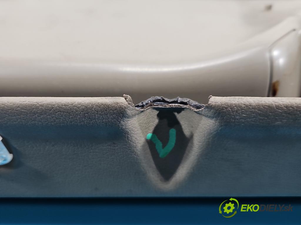 Audi A5 8T 2007-2016 1.8 TFSI 170 hp manual 125 kW 1798 cm3 2- Tapacír: dveře přední pravé 8T18671061FV