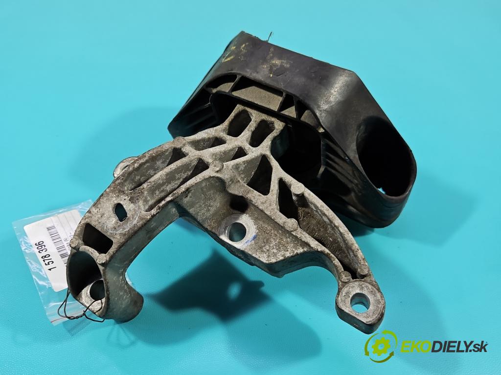 Dacia Dokker 2012- 1.5 dci 95 hp manual 70 kW 1461 cm3 5- Tlapka: motoru 112322188R