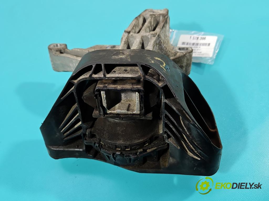 Dacia Dokker 2012- 1.5 dci 95 hp manual 70 kW 1461 cm3 5- Tlapka: motoru 112322188R