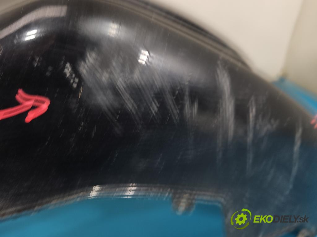 Audi A5 8T 2007-2016 1.8 TFSI 170 HP manual 125 kW 1798 cm3 2- nárazník predné 8T0807437K (Kľučka dverí ostatné)