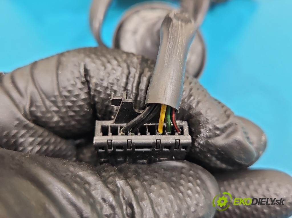 Opel Astra IV 2009-2015 1.4 T 140 HP manual 103 kW 1364 cm3 5- zrkadlo ľavé  (Kľučka dverí ostatné)