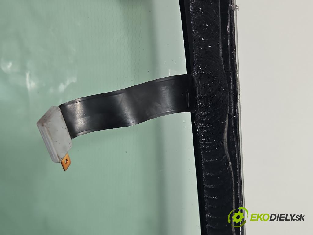 Jaguar F-Pace 16- 2.0d 241KM automatic 177 kW 1999 cm3 5- sklo přední