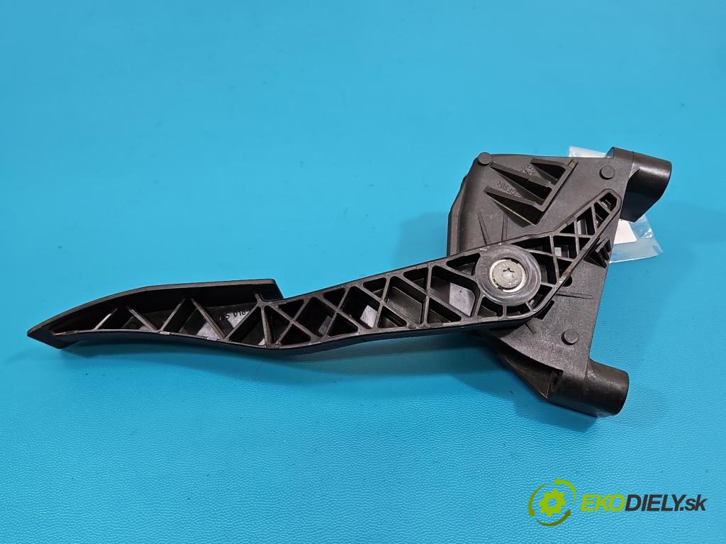 Opel Astra III 2004-2014 1.6 16V 105 HP manual 77 kW 1598 cm3 5- pedal plyn potenciometr: 9157998