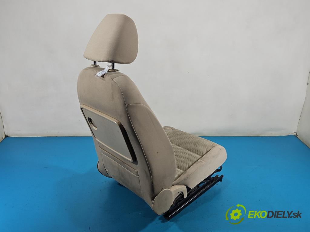 Vw Touran I 2003-2015 2.0 tdi 140 hp manual 103 kW 1968 cm3 5- Sedadlo levý  (Sedadlo)