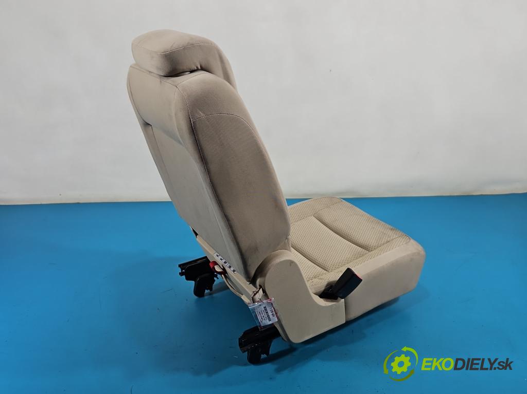 Vw Touran I 2003-2015 2.0 tdi 140 HP manual 103 kW 1968 cm3 5- Sedačka zadné ľavý II