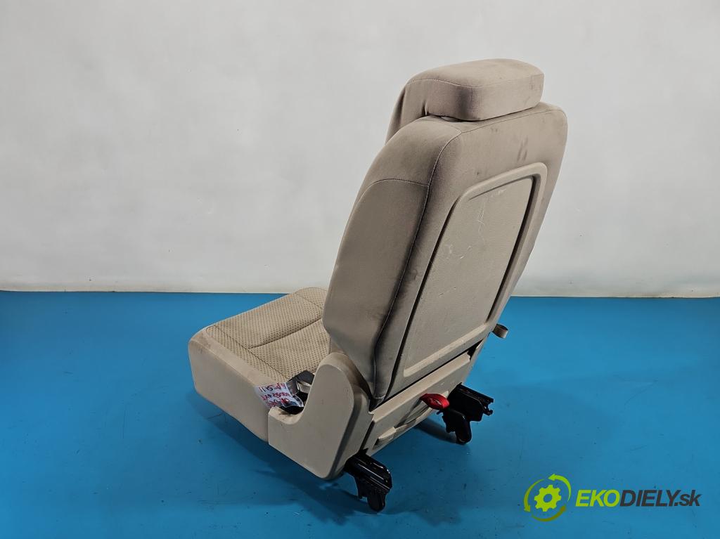 Vw Touran I 2003-2015 2.0 tdi 140 HP manual 103 kW 1968 cm3 5- Sedačka zadné stredný II
