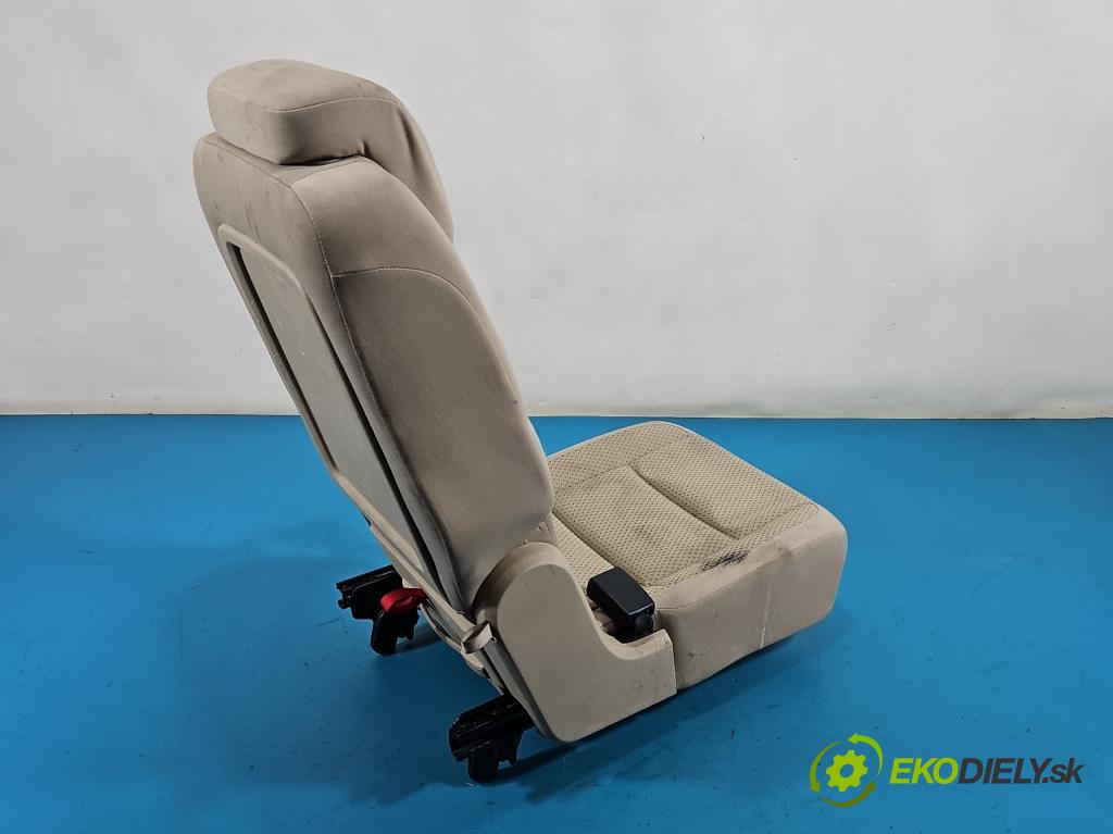 Vw Touran I 2003-2015 2.0 tdi 140 HP manual 103 kW 1968 cm3 5- Sedačka zadné stredný II