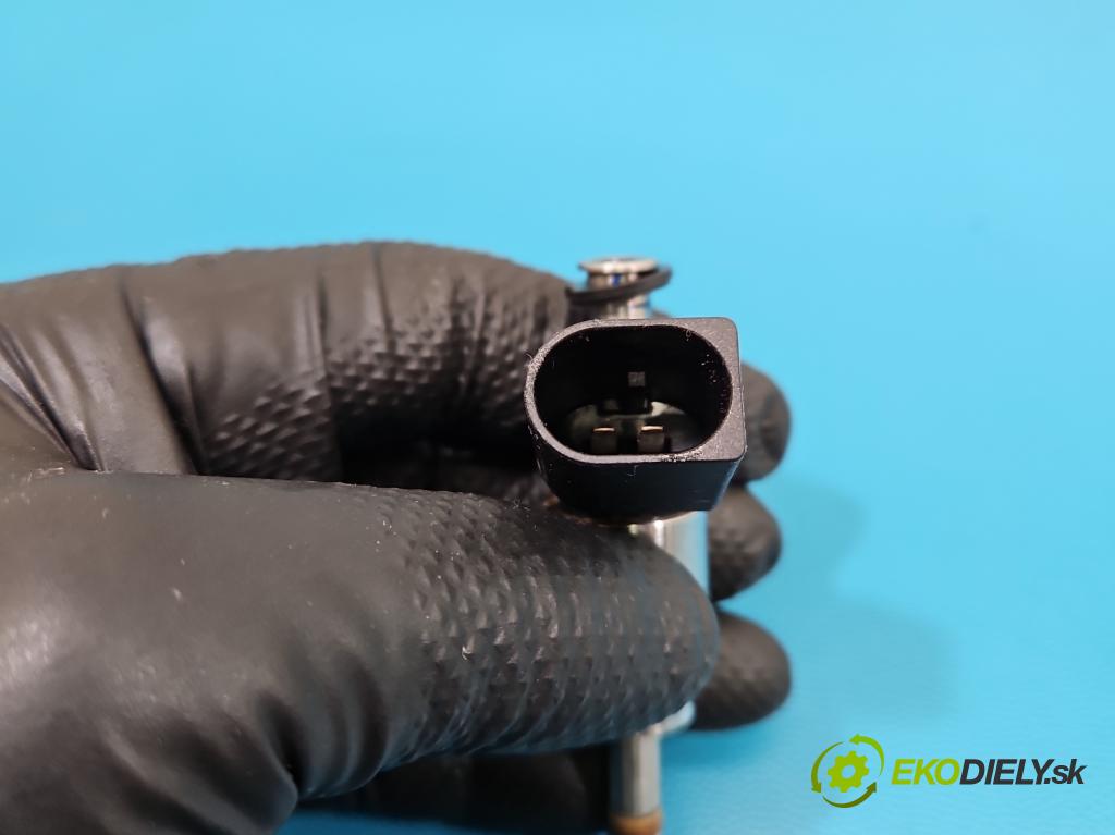 Vw Passat B6 2005-2010 2.0 TFSI 200 HP automatic 147 kW 1984 cm3 5- vstrek 0261500020 (Vstrekovač paliva)