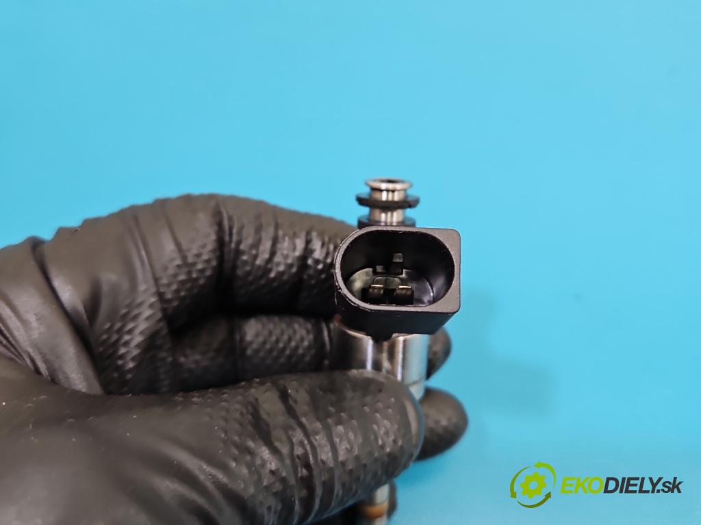 Vw Passat B6 2005-2010 2.0 TFSI 200 HP automatic 147 kW 1984 cm3 5- vstrek 0261500020 (Vstrekovač paliva)