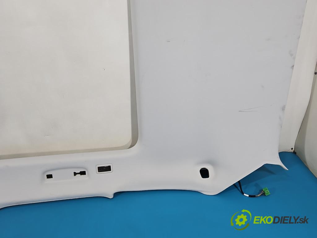 Jaguar F-Pace 16- Do tlaku