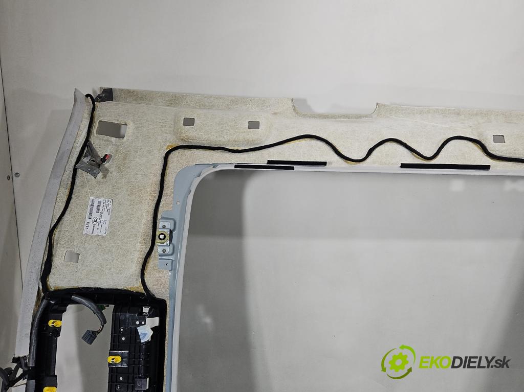 Jaguar F-Pace 16- Do tlaku