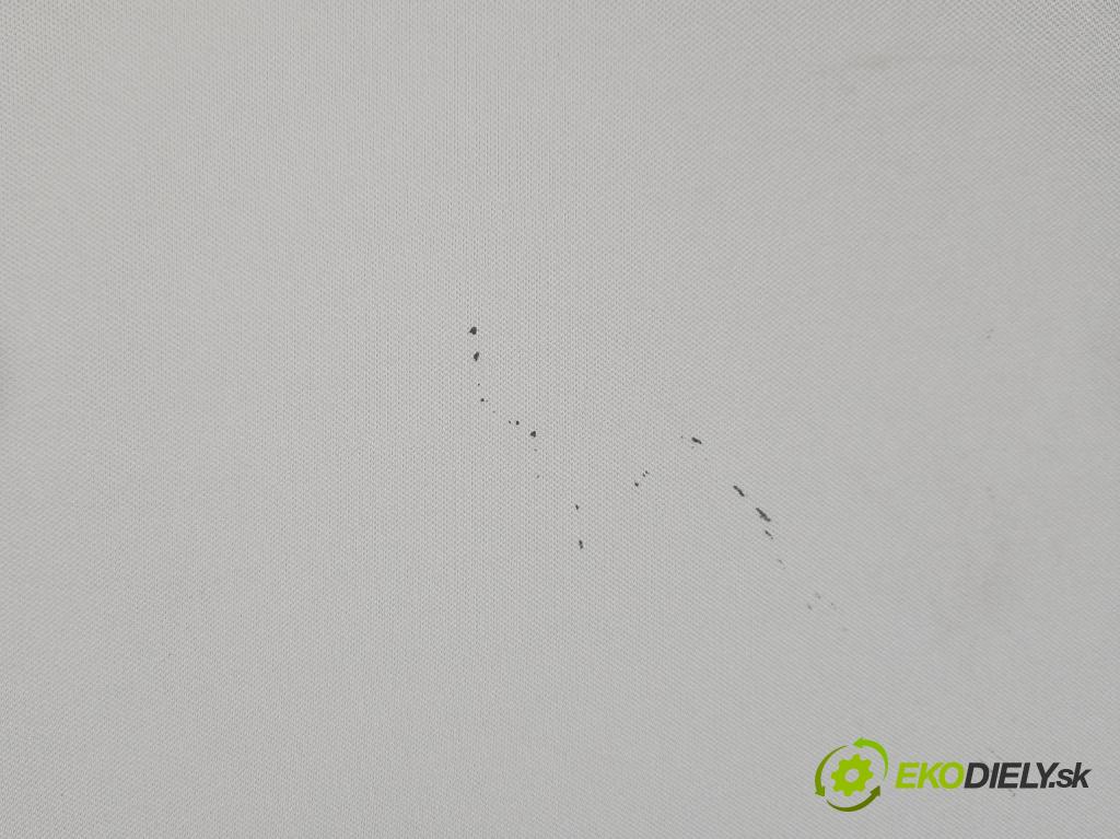 Jaguar F-Pace 16- Do tlaku