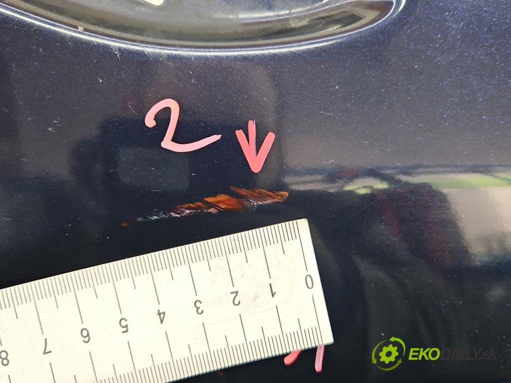 Jaguar F-Pace 16- 2.0d 241KM automatic 177 kW 1999 cm3 5- blatnik přední pravý  (Klika dveří ostatní)