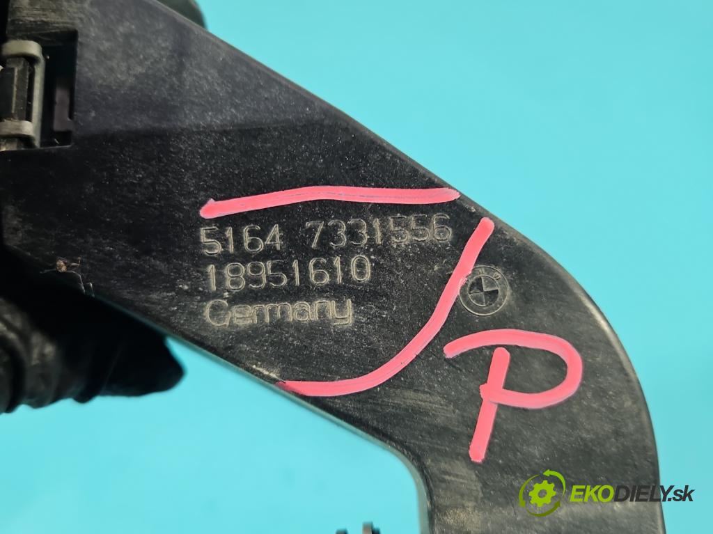 Bmw i3 2013–2022 0.0 elektrický: 170 HP automatic 125 kW 1 cm3 5- Upevnenie: 7331556