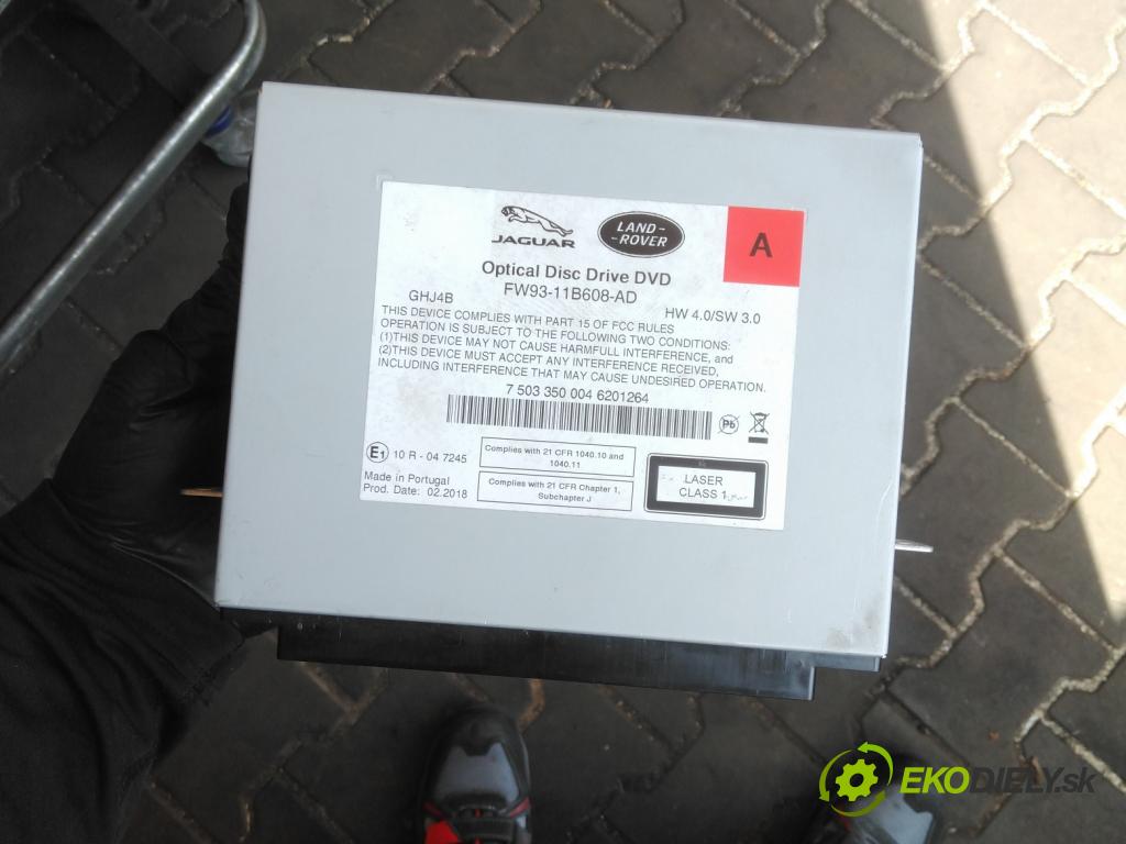 Jaguar F-Pace 16- 2.0d 241KM automatic 177 kW 1999 cm3 5- Menič: cd FW93-11B608-AD (CD menič)