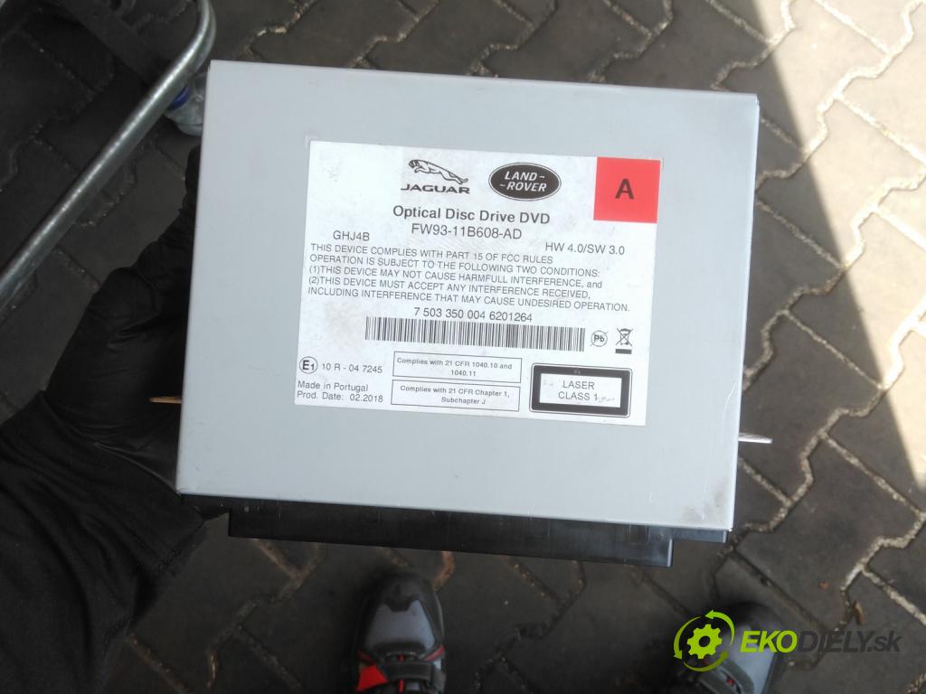 Jaguar F-Pace 16- 2.0d 241KM automatic 177 kW 1999 cm3 5- Menič: cd FW93-11B608-AD (CD menič)