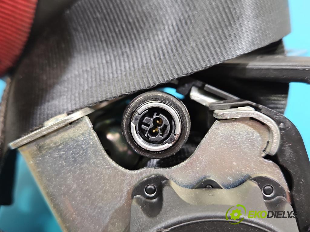 Jaguar F-Pace 16- 2.0d 241KM automatic 177 kW 1999 cm3 5- pas bezpečnosť: zadné ľavý 631752900C