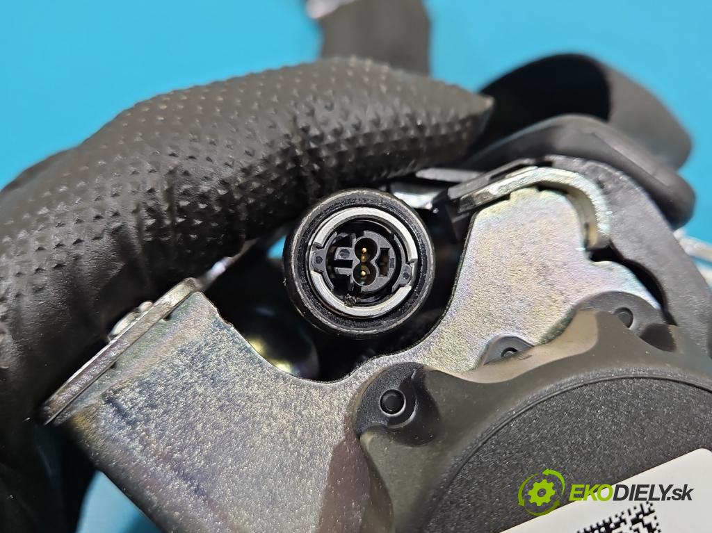 Jaguar F-Pace 16- 2.0d 241KM automatic 177 kW 1999 cm3 5- stěna bezpečnost zadní pravý 631752900C