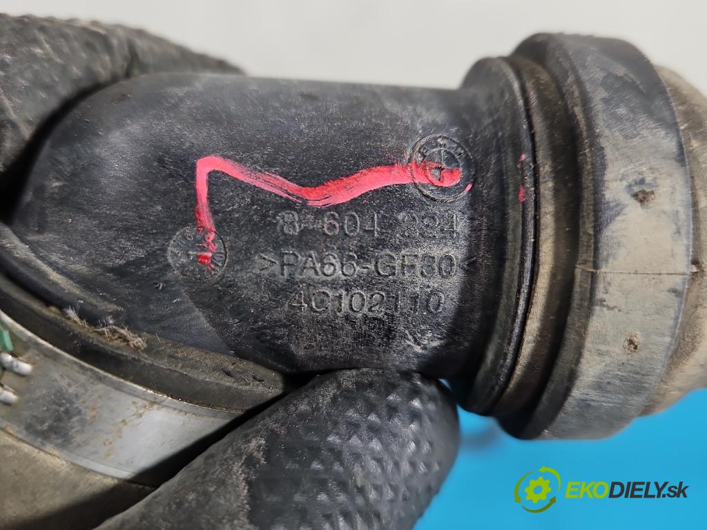 Bmw i3 2013–2022 0.0 elektrický: 170 HP automatic 125 kW 1 cm3 5- rúrka systému chladenia 8604884