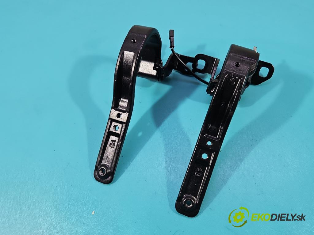 Bmw i3 2013-2022 0.0 elektrický: 170 HP automatic 125 kW 1 cm3 5- Závěs: kufrové dvere zadné 296773-09