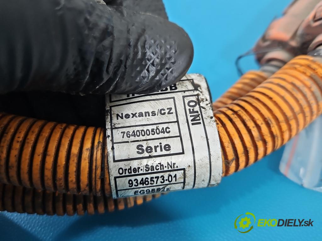 Bmw i3 2013–2022 0.0 elektrický: 170 hp automatic 125 kW 1 cm3 5- Balíček: 7964000504C