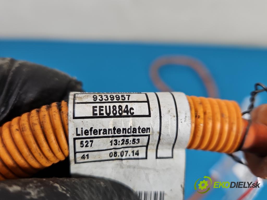 Bmw i3 2013–2022 0.0 elektrický: 170 HP automatic 125 kW 1 cm3 5- Zväzok: ostatné 764000105A