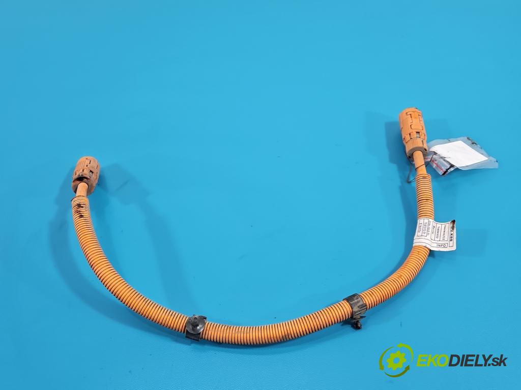 Bmw i3 2013–2022 0.0 elektrický: 170 HP automatic 125 kW 1 cm3 5- Zväzok: ostatné 764006500D