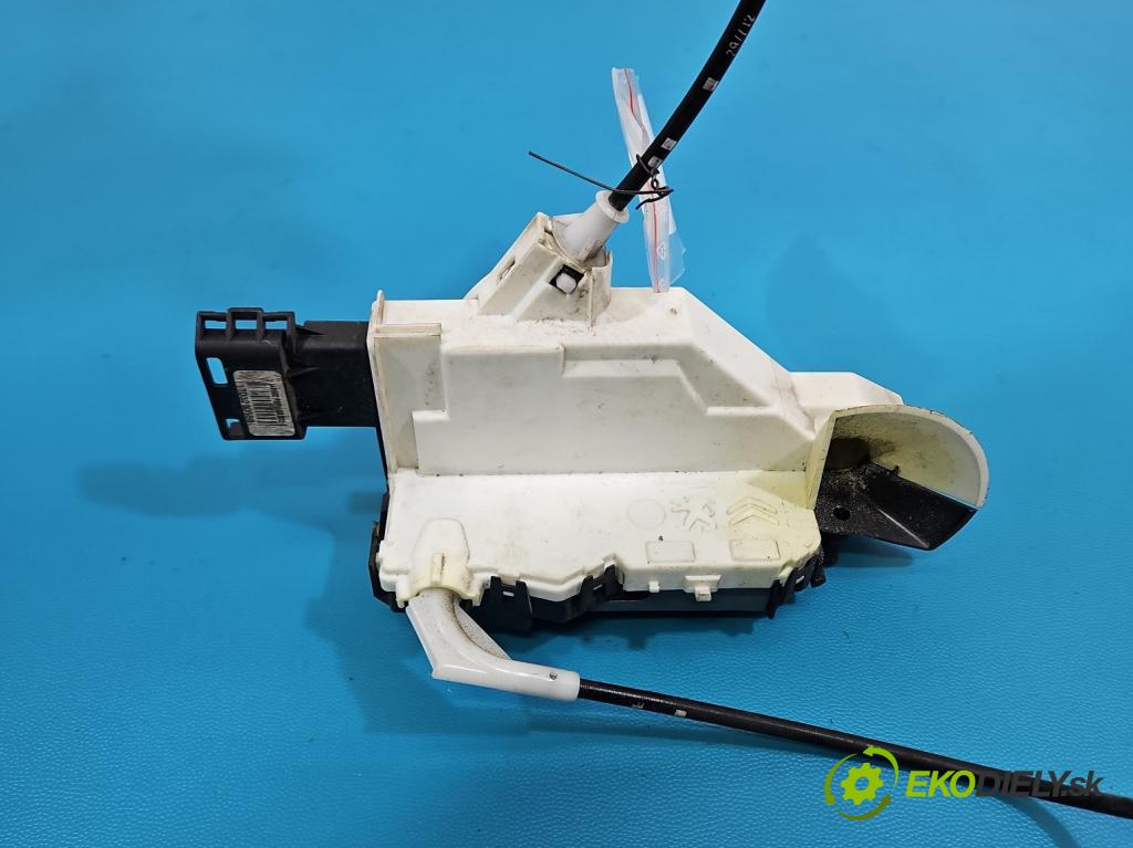 Citroen Berlingo II 2008-2018 1.6 hdi 75 HP manual 55 kW 1560 cm3 5- zámok predné ľavý 828406