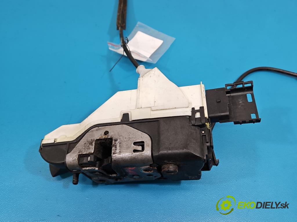 Citroen Berlingo II 2008-2018 1.6 hdi 75 HP manual 55 kW 1560 cm3 5- zámok predné ľavý 828406