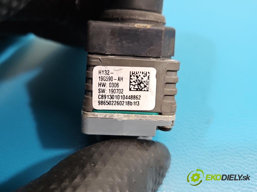 Jaguar F-Pace 16- 2.0d 241KM automatic 177 kW 1999 cm3 5- Kamera cúvaní HY32-19G590-AH