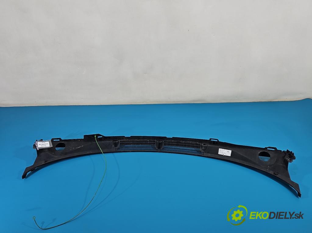 Bmw i3 2013-2022 0.0 elektrický: 170 HP automatic 125 kW 1 cm3 5- torpédo 2570814 (Torpédo (plast pod čelným sklom))