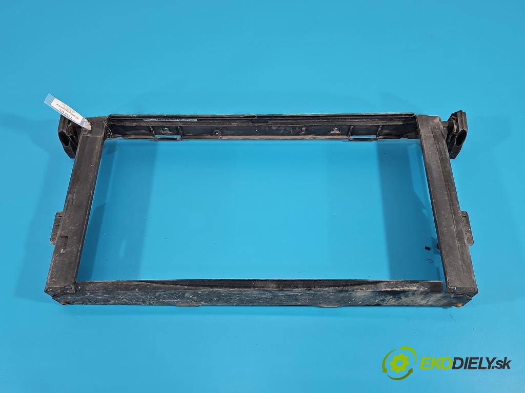 Bmw i3 2013–2022 0.0 elektrický: 170 hp automatic 125 kW 1 cm3 5- Upevnění: 7616026