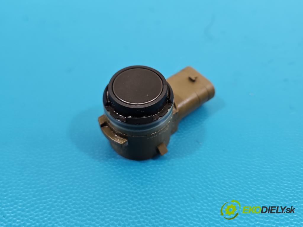 Jaguar F-Pace 16- 2.0d 241KM automatic 177 kW 1999 cm3 5- snímač parkování JK83-15K859-DC