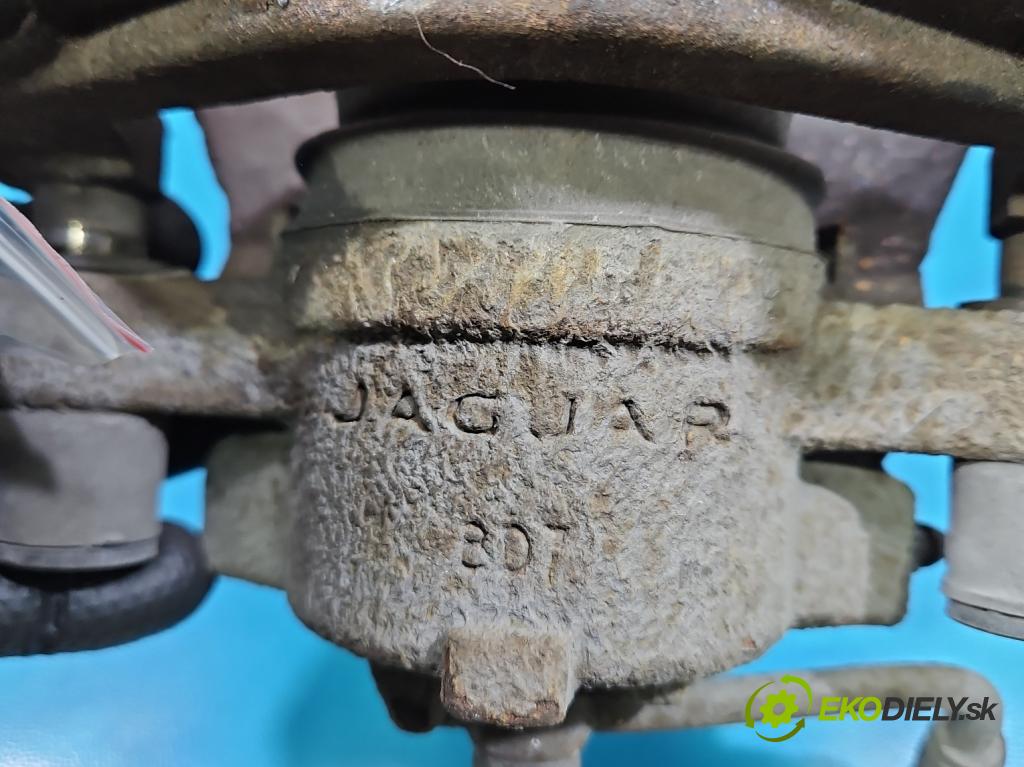 Jaguar F-Pace 16- 2.0d 241KM automatic 177 kW 1999 cm3 5- brzdič predné pravý  (Kľučka dverí ostatné)