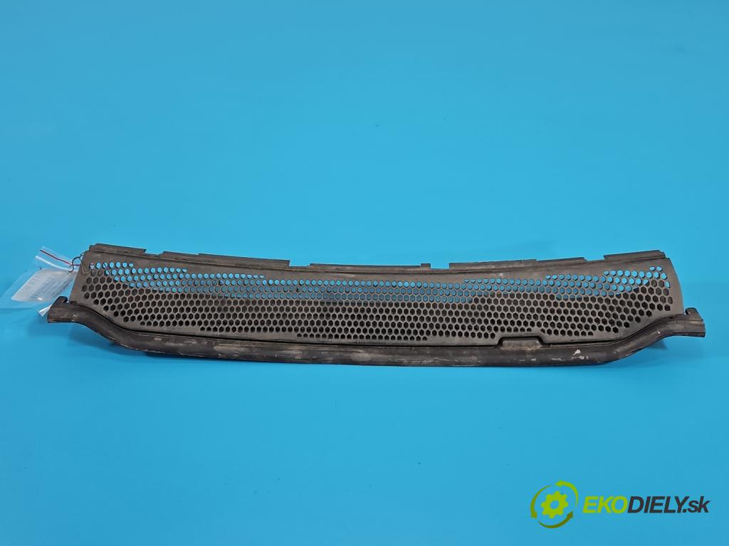 Bmw i3 2013–2022 0.0 elektrický: 170 HP automatic 125 kW 1 cm3 5- Vstup: vzduchu