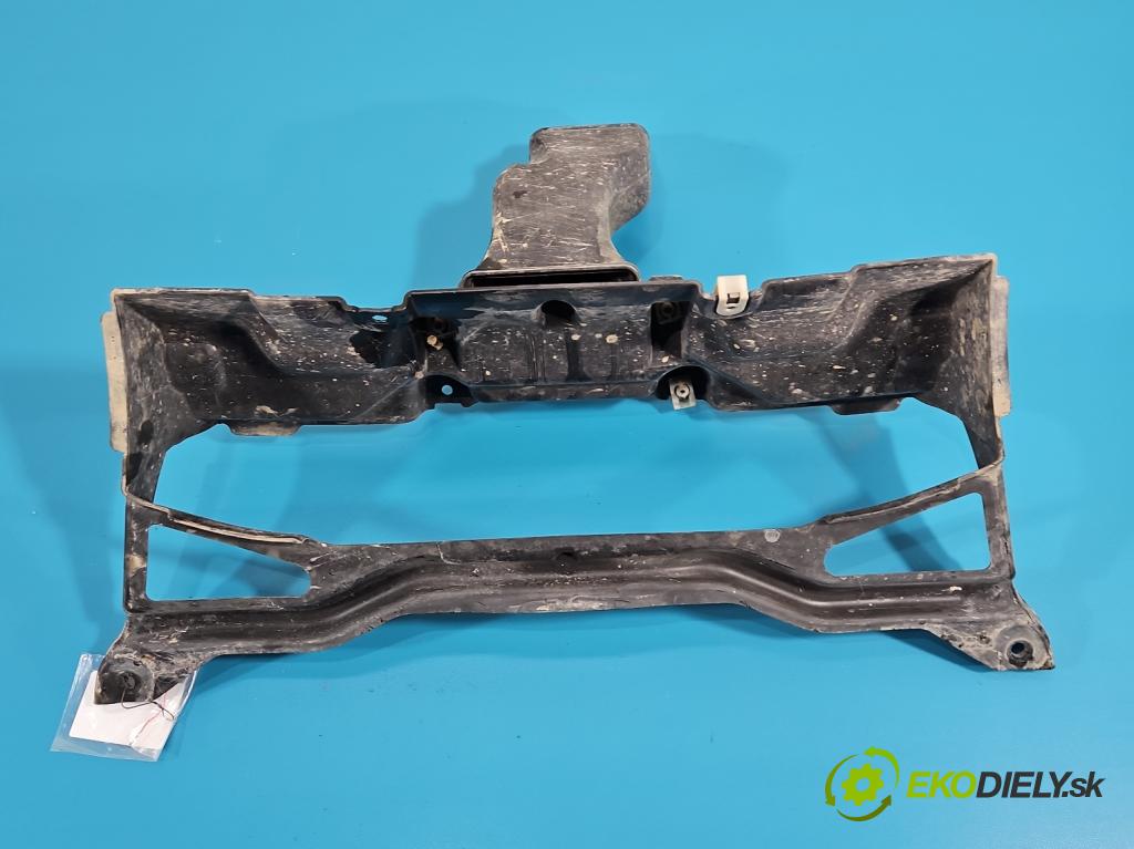 Bmw i3 2013–2022 0.0 elektrický: 170 HP automatic 125 kW 1 cm3 5- Vstup: vzduchu 7294627