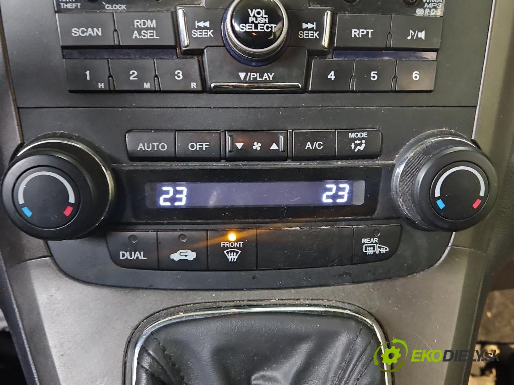 Honda CR-V III 2006-2011 2.2 i-CTDi 150 hp manual 110 kW 2199 cm3 5- palubní deska panel topení 79600SWYWG4