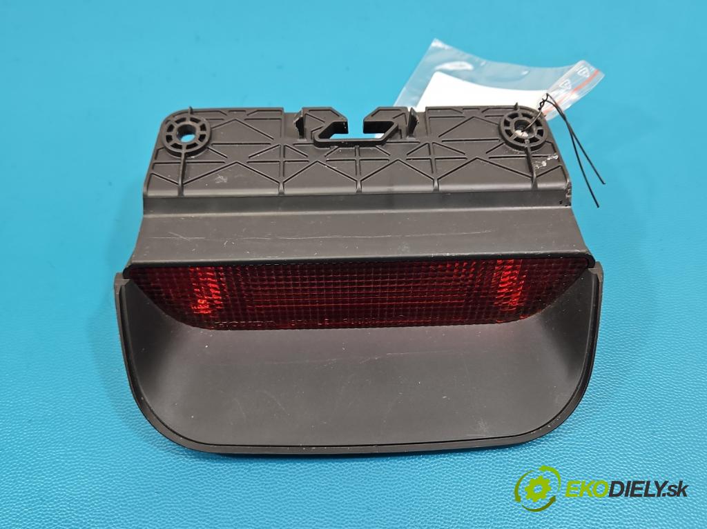 Honda CR-V III 2006-2011 2.2 i-CTDi 150 HP manual 110 kW 2199 cm3 5- světlo: stop: