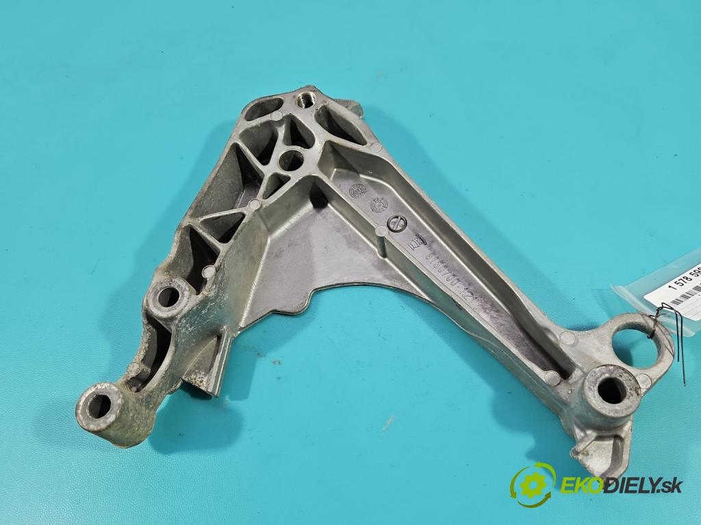 Bmw i3 2013–2022 0.0 elektrický: 170 hp automatic 125 kW 1 cm3 5- Tlapka: motoru 8130700