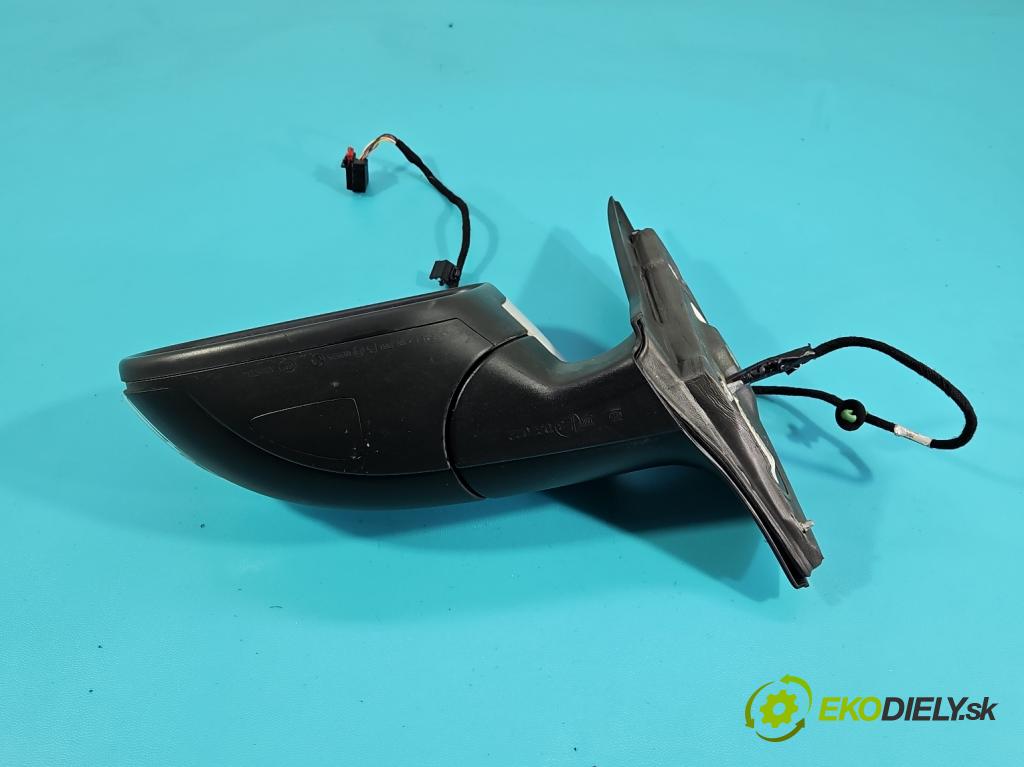 Vw Golf VI 2008-2013 1.6 tdi 105 HP manual 77 kW 1598 cm3 5- zrkadlo ľavé  (Kľučka dverí ostatné)