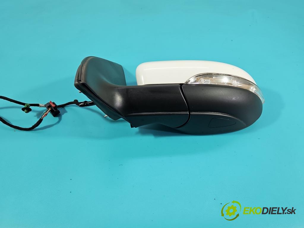 Vw Golf VI 2008-2013 1.6 tdi 105 HP manual 77 kW 1598 cm3 5- zrkadlo ľavé  (Kľučka dverí ostatné)