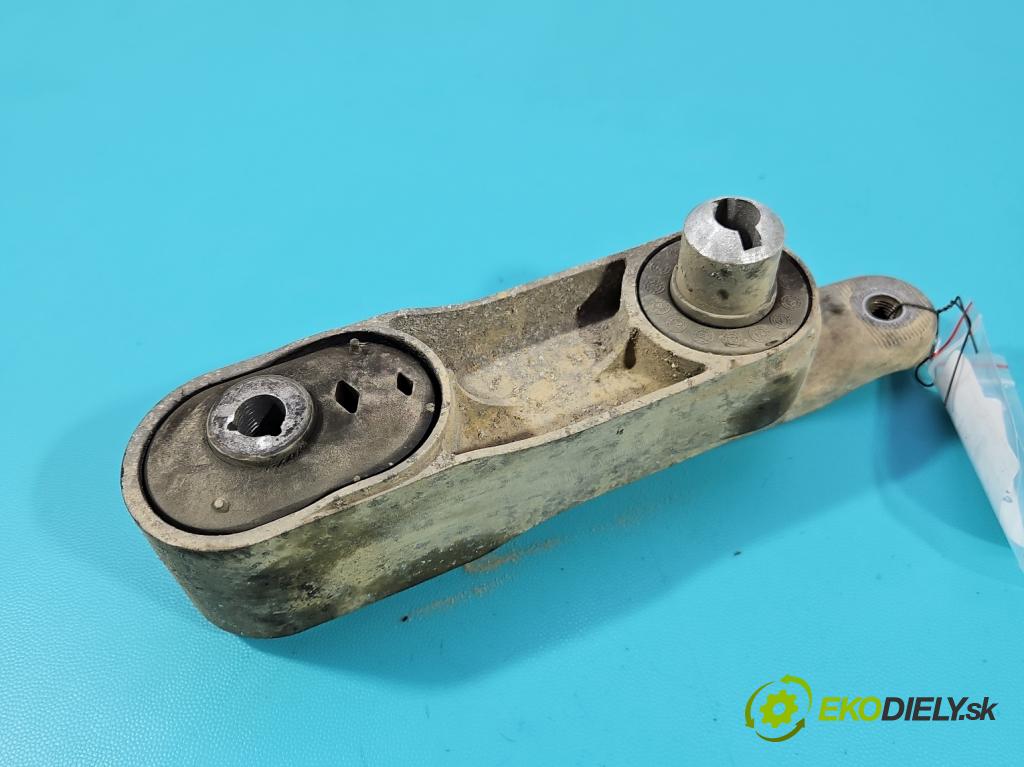 Bmw i3 2013–2022 0.0 elektrický: 170 hp automatic 125 kW 1 cm3 5- Tlapka: převodovky stupňová 