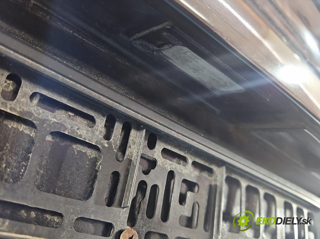 Audi A5 8T 2007-2016 1.8 TFSI 170 HP manual 125 kW 1798 cm3 2- zadna kufor  (Kapota zadná (kufor))