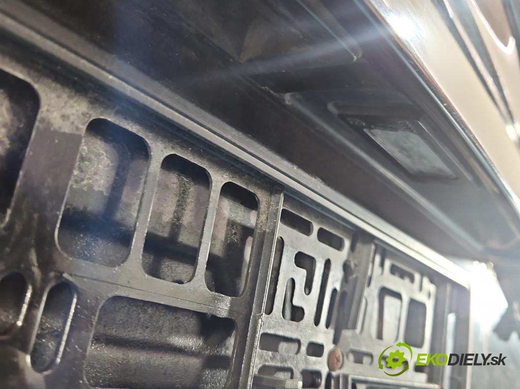 Audi A5 8T 2007-2016 1.8 TFSI 170 HP manual 125 kW 1798 cm3 2- zadna kufor  (Kapota zadná (kufor))