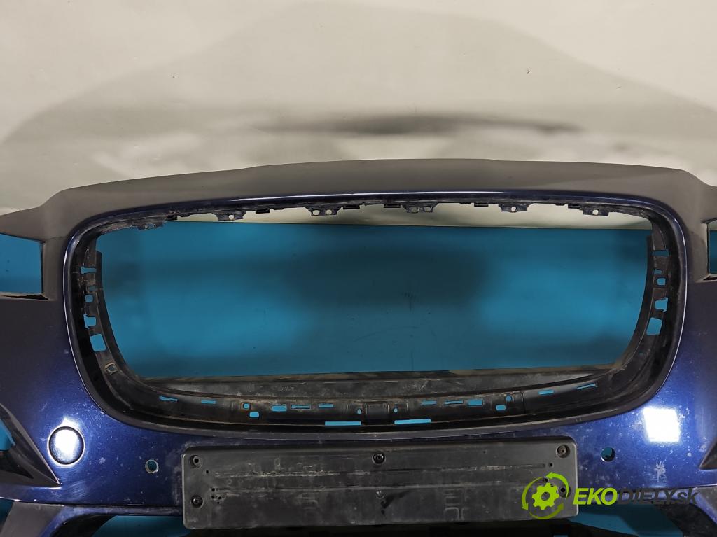 Jaguar F-Pace 16- 2.0d 241KM automatic 177 kW 1999 cm3 5- nárazník přední HK83-17F775-B (Klika dveří ostatní)