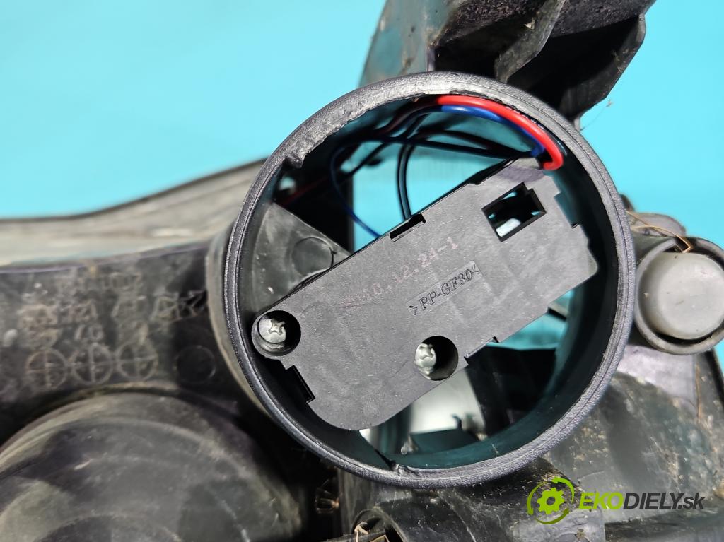 Opel Combo C 2001-2011 1.7 tdi 75 HP manual 55 kW 1686 cm3 5- Reflektor: ľavý  (Kľučka dverí ostatné)