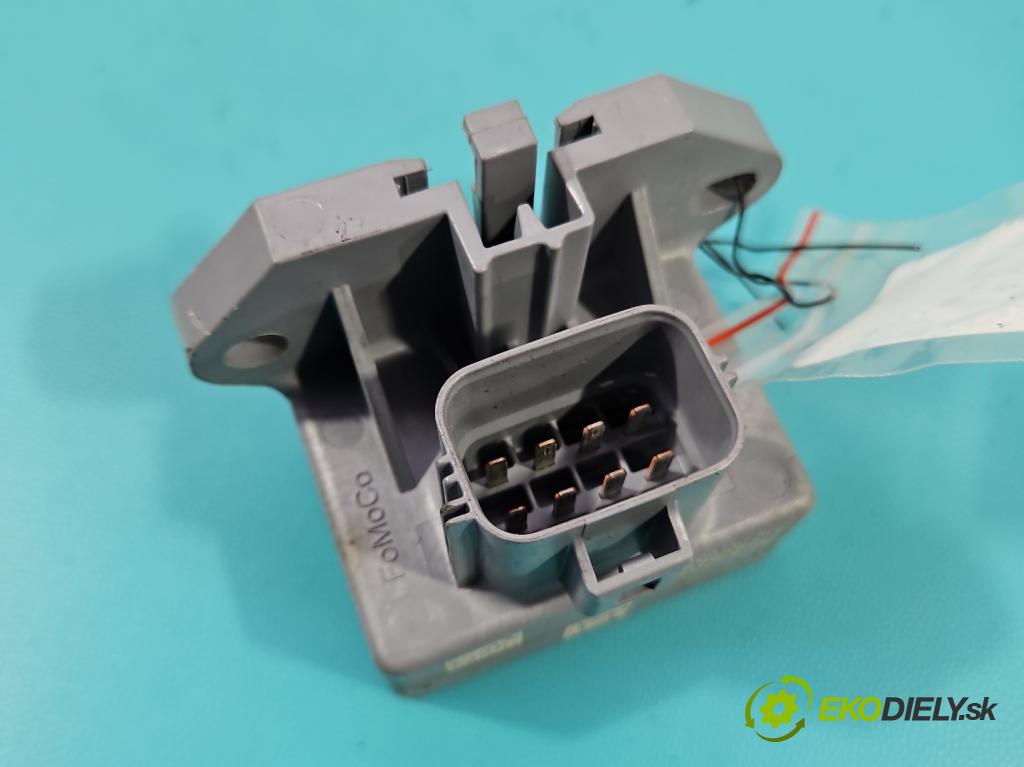 Ford Fusion USA 2012-2020 2.0 EcoBoost: 241KM automatic 177 kW 1999 cm3 4- riadiaca jednotka ostatné FG1A-7H417-LA