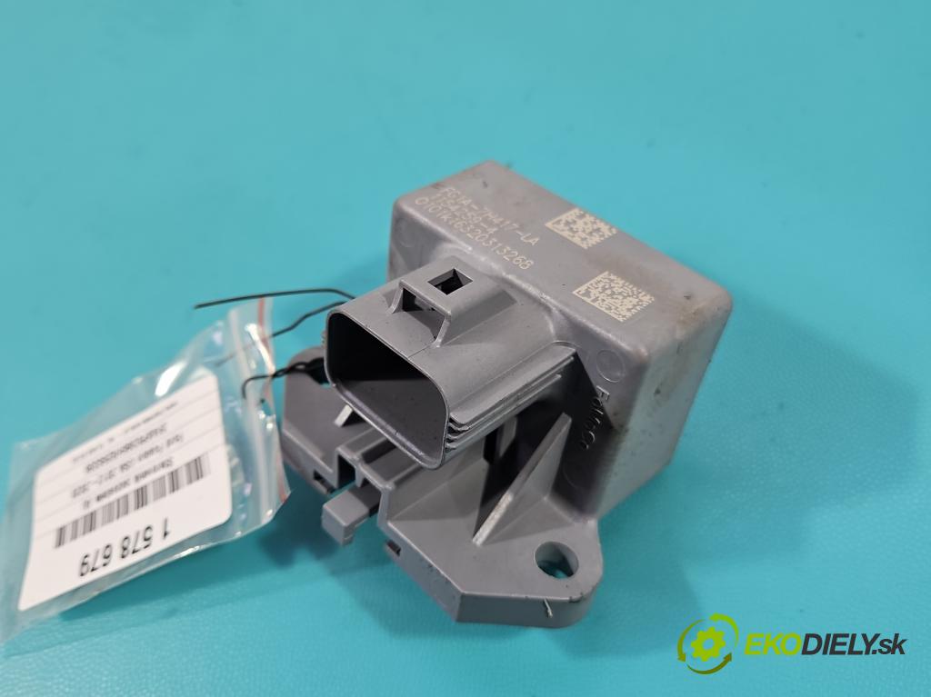 Ford Fusion USA 2012-2020 2.0 EcoBoost: 241KM automatic 177 kW 1999 cm3 4- riadiaca jednotka ostatné FG1A-7H417-LA