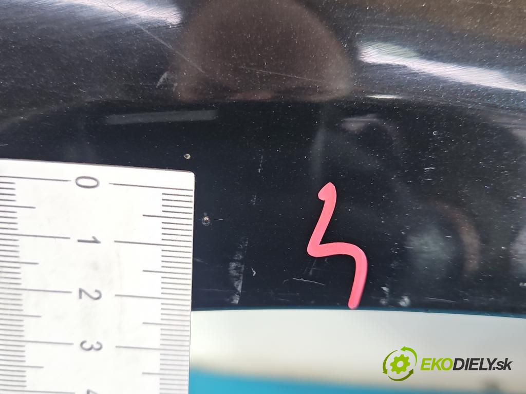 Audi A5 8T 2007-2016 1.8 TFSI 170 HP manual 125 kW 1798 cm3 2- blatník predné pravý  (Kľučka dverí ostatné)