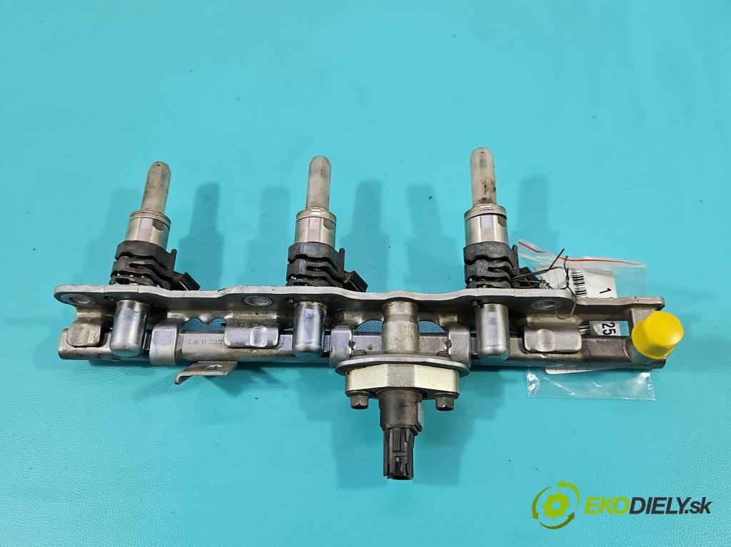 Toyota Corolla E21 2019- 1.5 12V 125 HP automatic 92 kW 1490 cm3 4- vstrek 23250-F2050 (Vstrekovač paliva)